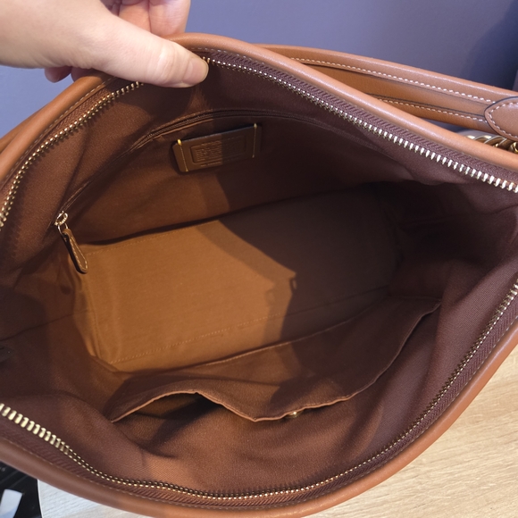 Coach Large Laurel - Picture 7 of 9